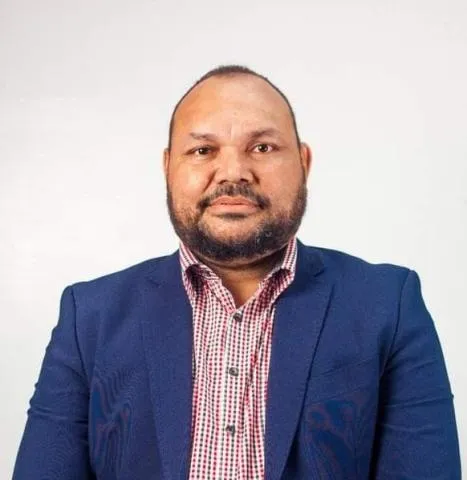 Comp Hon Thomas Opa MP converted