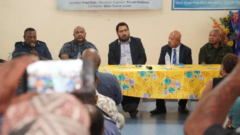 Senior dignitaries present, during community meeting with Hanuabada and Motu Koita people.